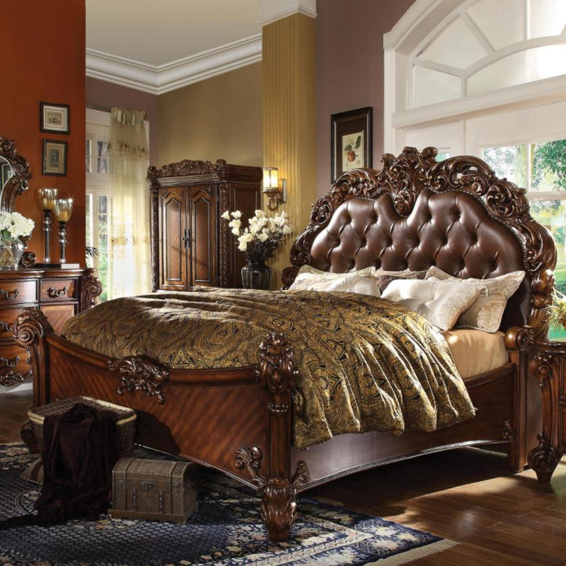 Acme Furniture Vendome King Upholstered Panel Bed 21997EK IMAGE 1